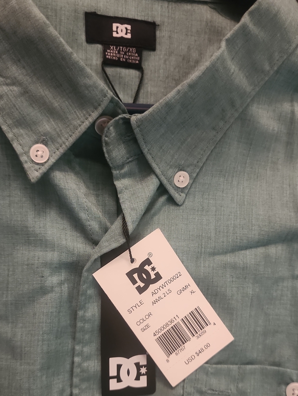 DC Button Down New With Tags SIZE XL